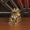 Novo Latão Retrô Pixiu Dinheiro Pisando em uma Bola Ornamento de Pixiu de Cobre Decoração de Mesa de Escritório Artesanato de Cobre