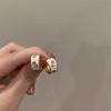Aretes de Aro Vintage Retro de Tulipán de Primavera para Mujer 2025 Nuevo Estilo Estilo Hong Kong Aretes Elegantes Modernos