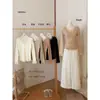 AS OFICIAL Outono/Inverno Estilo Coreano Renda Delicada Patchwork Emagrecedor Decote V Manga Longa Malha 18026