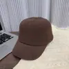 Estilo Old Money Celebridad Mismo Estilo Gorro de Punto Ecuestre para Mujer Otoño Invierno Adelgazante Facial Rayas Verticales Tendencia de Moda Gorra de Béisbol