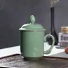 Xícara de Chá de Cerâmica Celadon de Longquan Copo para Reunião de Escritório com Tampa para Homens e Mulheres Caneca de Chá de Hotel Gravação