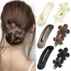 Presilha de Cabelo Versátil Estilo Coreano de Verão com Delicado Design Floral, Acessório de Cabelo para Mulheres, Piranha para Prender o Cabelo na Parte de Trás da Cabeça