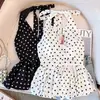 Nuevo Top Camisola de Lunares con Cuello Halter para Mujer 2025, Estilo Dulce de Chica de Verano, Top Fruncido a la Cintura con Forma de Capullo de Flor