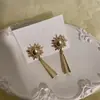 Brincos de Girassol com Franjas Estilo Retrô Francês Banhados a Cobre Ouro Real High-End Leve Luxo Nicho Brincos Brincos