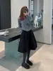 Falda Larga de Invierno 2026 para Mujer, Estilo Casual, Espesa de Lana, Forma de Capullo de Flor, Nueva, Elegante, Versátil, Adelgazante, Longitud Media, Estilo Paraguas