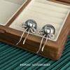 Pendientes de lazo de perla gris francesa, temperamento nicho, pendientes de alta gama, dulces y combinables, pendientes exquisitos para niñas