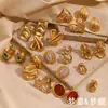 Pendientes de estilo retro de nicho de alta gama con temperamento europeo y americano, chapados en acero inoxidable y oro de 18 quilates, geométricos irregulares para mujer