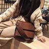 Banda larga Small Bag Women's 2020 New Fashionable Korean Style Stone Pattern Small Square Bag Outono e Inverno All-match Shoulder Crossbody Bag Bolsa Feminina