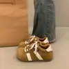 Zapatos de Suela Gruesa Versátiles de Nicho Más Vendidos para Mujer Verano Zapatos de Entrenamiento Alemanes 2026 Nuevo Estilo Deportivos Casuales que Aumentan la Altura Zapatos de Pan