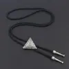 Collar Largo con Colgante de Pirámide de Venta Caliente Europeo y Americano Retro Geométrico Decoración de Triángulo Corbata Bolo Cadena de Suéter Personalizada