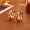 Aretes de Tachuela de Doble Capa de Circonita de Colores Unisex Moda de Alta Gama Exquisitos Versátiles Aretes de Lóbulo Estilo Celebridad de Internet