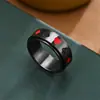 Anel Masculino Quadrado com Padrão de Poker Flor de Ameixa Preta e Vermelha Anel Rotativo de Aço Titânio Fabricante de Joias Transfronteiriças