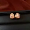 Joyería de lujo de gama alta con aguja de plata, aretes de perlas personalizados al por mayor de fabricante de Yiwu, aretes versátiles de moda para mujer