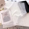 Moda de Primavera y Otoño Bufanda Versátil de Lunares Cuadrados Pequeños para Mujer 58 Algodón y Lino Bufanda Decorativa Pequeña Bufanda Delgada de Verano para Proteger del Sol
