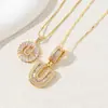 Colar Letra Inglesa Completo em Diamante Doce de Rocha Popular para Jardim de Infância Conjunto de Flores Letras de Cobre com Zircônia Banhado a Ouro Real Lote