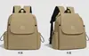Mochila Casual Estilo Retrô para Mulheres 2025 Novo Modelo Mochila Simples Fashion Design de Nicho Versátil Bolsa Transversal para o Dia a Dia