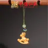 Accesorios de Madera Maciza Tallada de Caballo del Zodiaco Volador Cadena para Teléfono Móvil Colgante Yiming Xianyuan Llavero Creativo de Caballo de Sándalo