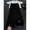 Calça moletom casual Cleanfit com padrão ondulado para homens, calça fina de veludo cotelê de verão com corte relaxado e design de perna larga com bom caimento.