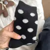 Meias de Lã Femininas com Bolinhas para Outono e Inverno, Meias Longas Quentes com Pontos de Terry e Função Antiodor, Casuais e Absorventes de Suor