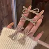 Exquisito y de Gama Alta Pinza para el Cabello de Lazo con Pedrería Modelo 2025 Pinza para Flequillo Lateral Pinza de Pato para Niña de Invierno