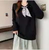 Top de base de tricô com gola polo, design francês Andy, para mulheres, novo estilo de outono com lapela de lenço de seda, top moderno