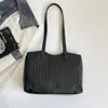Bolsa Transfronteriza de Gran Capacidad para Mujer Otoño 2026 Nuevo Versátil Moda Hombro Único Tendencia Viaje de Negocios Retro Casual Bolsa de Mano