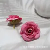 Simulación de cabeza de rosa accesorios decorativos de mano color degradado europeo Capullo de flor de té Guirnalda hecha a mano del bosque DIY material