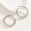 Pendientes Exagerados de Hoja Europeos y Americanos Transfronterizos al por Mayor Flor Pequeña Pendientes de Hoja Personalizados de Gama Alta Pendientes para Mujer Retro