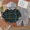 Conjunto de Ropa de Primavera para Niños 2026 Nuevo Estilo Sudadera con Capucha para Niños Conjunto Elegante de Dos Piezas de Manga Larga para Bebé de Primavera y Otoño
