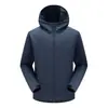 Nueva Chaqueta Soft Shell para Deportes al Aire Libre de Primavera y Otoño Cortavientos Unisex Mismo Estilo Elástica Impermeable Cortavientos Ropa de Abrigo