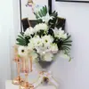 El ramo de flores para el Festival Qingming Flores de crisantemo para el culto a los antepasados Flores para barrer tumbas Suministros para lápidas Flores de sacrificio Flores de seda Flores de plástico