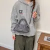 Bolso tote de ante de lunares de alta gama, nicho, para mujer, nueva colección otoño 2026, bolso de mano exquisito y versátil, bolso tipo almohada
