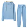2025 Moda Europeia e Americana Outono e Inverno Amazon Venda Quente Tecido Fleece Moda Carimbo de Couro Manga Longa com Capuz Casual Conjunto Esportivo