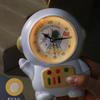 2022 Explosiones Astronauta ins Dibujos Animados Estudiante Especial Reloj Despertador con Luz Nocturna Artefacto para Despertar Perezosos Venta al por Mayor de Reloj Despertador