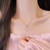 Nuevo collar colgante de calabaza rosa estilo chino para mujer, cadena para la clavícula de lujo ligero de nicho de alta gama, accesorio versátil elegante y exquisito