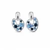 Aretes de Aguja Plateada con Incrustaciones de Diamante, Diseño Redondo Hueco, Serie Azul, Aretes de Moda y Versátiles con un Toque de Lujo Ligero y de Alta Gama para Mujer