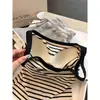 Pijama Camisola Listrado Minimalista Estilo Japonês para Mulheres, Conjunto Confortável de Verão com Bojos, Regata e Shorts, Pode Ser Usado Fora, Conjunto de Duas Peças para Loungewear