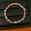 Pulsera de cierre circular geométrica adornada con circonitas, pulsera de nicho de lujo ligero, estilo coreano de alta gama, joyería moderna y única