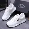 Sapatos Masculinos de Novo Estilo Europeu, Sapatos Esportivos Casuais de Couro Genuíno com Solado Grosso, Cadarço Versátil Moda Tendência de Cano Baixo com Logo Triangular
