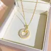 Nuevo producto: Anillo circular de diamantes completos, ultrabrillante, con collar de patrón de garra para mujer, cadena para clavícula de acero de titanio con incrustaciones de circonita, joyería de moda