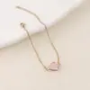 Pulsera de Acero Inoxidable con Cadena de Moda Lujo Ligero, Pulsera de Diamante de Color con Piedra de Cristal Triangular Multifacética, Rueda de la Fortuna Transfronteriza Europea y Americana