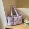 Bolsa Grande Capacidade Feminina 2026 Novo Estilo Tendência Verão Casual Moda Bolsa para Roupas de Algodão Passeio Trajeto Bolsa Tote de Ombro Único
