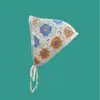 Turbante retro francés para mujer, bonito y bonito turbante de estilo artístico de ganchillo, tejido a mano, bufanda triangular para chica atractiva.