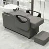 Cama de champú semirreclinable estilo lujo para salones de peluquería, lavabo cerámico integrado con reposapiés, cama de champú tipo sofá con cojín suave