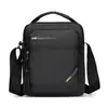 Bolso bandolera personalizado para hombre, de gran capacidad, ligero y sencillo, bolso de hombro para viaje, resistente al agua, de moda para negocios para hombre