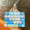 Chaveiro criativo de animal pequeno para alívio do estresse, brinquedo divertido para estudantes, pingente de teclado mecânico de 26 teclas, atacado de presentes