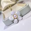 Aretes de Perlas Barrocas Irregulares de Agua Dulce Naturales, Aretes de Pétalos de Perla de Plata 925, Diseño Original, Aretes Elegantes