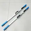 Régua medidora com display digital, com corpo de régua metálico, processado e moldado, apresentando função de retenção de dados
