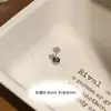 Pendientes de acero de titanio 316L brillantes mini de 4 mm con circonita de estrella para mujer, compactos de pentagrama en espiral para el lóbulo y la concha