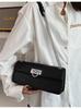 Bolsos de Nicho Transfronterizos para Mujer 2024 Nueva Moda de Alta Gama Versátil Cadena Simple Bolso Baguette Sobaco Bolso Cruzado